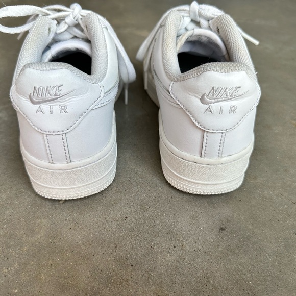 Nike Air Force 1 LE (GS) size 6Y pre owned - Picture 8 of 13